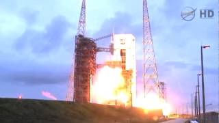 Launch of DeltaIV Heavy carrying Orion EFT1 from CCAFS [upl. by Llehcnom505]