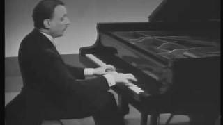 Arturo Benedetti Michelangeli  Chopin Valse brillante Op 34 n° 1 in A flat major [upl. by Sholes]