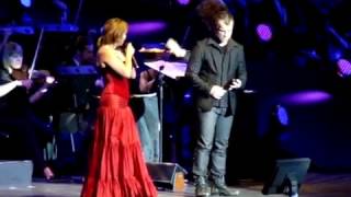 Helene Segara amp Bruno Pelletier  Le mot Phoebus  Koncert symfoniczny NOTRE DAME DE PARIS [upl. by Cired]