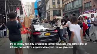 Chaos in New York city as thousands seen stomping on cars tossing chairs in large crowd [upl. by Pompei]