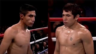 Erik Morales vs Marco Antonio Barrera highlights Fight of the year 2000 [upl. by Onimixam773]