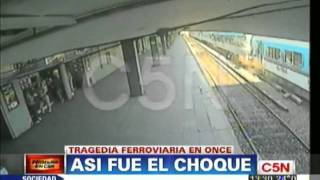 C5N  TRAGEDIA EN EL TREN SARMIENTO EN ONCE ASI FUE EL CHOQUE [upl. by Naga]