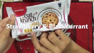 Munchys Oat Krunch strawberry and blackcurrant [upl. by Eloisa]