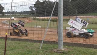 V8 410 SPRINTCAR Vs LIGHTNING SPRINT [upl. by Lundquist204]