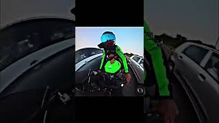 Zx6r reaction with traffic zx6r vs hyper ride [upl. by Tom48]