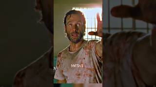 The prisonner saves Rick  4k scene  thewalkingdead shorts [upl. by Raffaj885]