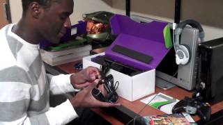 Kinect Unboxing Original Xbox 360 and Xbox 360 Slim [upl. by Nossyla]