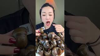 asmr 편안한 소리를 먹는 검은 달팽이를 만족시키세요 asmr satisfying black snails eating relaxing soundsSUR MIAN먹방 2491 [upl. by Neelak]