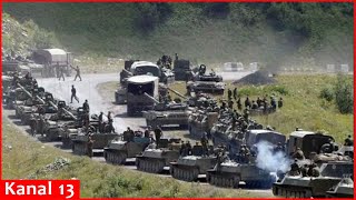 Russia tries to open new front against Ukraine from Belarus  Large number of forces are on border [upl. by Silsbye]