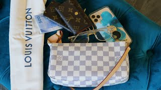 LOUIS VUITTON POCHETTE ACCESSOIRES IN DAMIER AZUR  WHAT FITS [upl. by Amrac532]