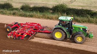 4Kᵁᴴᴰ John Deere JD 6215R cultivating with a Väderstad Carrier XL 525 near Rendlesham in Suffolk [upl. by Costello]