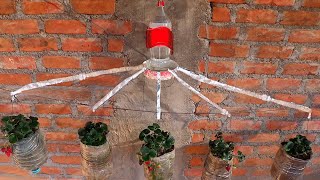 Como hacer Riego por goteo con botellas de plástico reciclado para fresas tomates y flores [upl. by Clute]