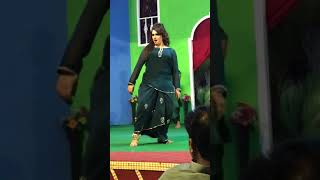 Beautiful Dance by Mehk Noor and Naseem Vicky 2019 [upl. by Nel]