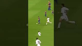 Palo Maldini vs Messi [upl. by Ahtnams]