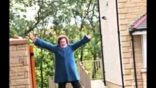 SUSAN BOYLE   NEW HOME SUSAN BOYLE [upl. by Notgnimer]