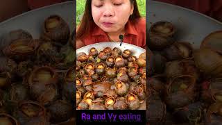 snail fried eating snail mukbang snail recipe seafood recipe shorts short food 58 [upl. by Nael348]