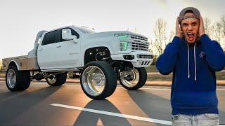 Lifted Chevy Dually on 30s Gets CUSTOM FLATBED [upl. by Schwartz335]