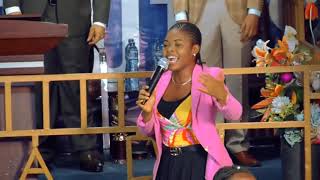 VIVEZ CE MONT FROT DE LOUANGE ET DE PROPHETIQUE AVEC VASE LILIANE MWIMPE [upl. by Nylg837]