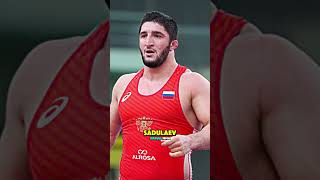 😭Islam Makhachev Reacts to Alex Pereira’s Wrestling Skills🤼‍♂️ [upl. by Kaufman]