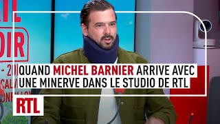 Quand Michel Barnier arrive avec une minerve dans le studio de RTL Soir [upl. by Raine]