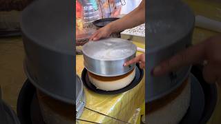 Volteando flan ￼napolitano en el tianguis Flan Antojos foodie viral parati [upl. by Cirilo]