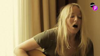 Lissie  When Im Alone  exclusive Live in Paris  lyrics [upl. by Hait555]