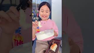 Tipe tipe makan ice cream shortvideo sambilancuan ngeshortsdulu [upl. by Notsnorb]