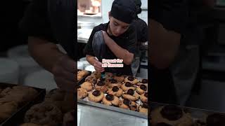 Decorate our New York cookies with me at work baking bakery pastrychef food cookie cookies [upl. by Yerok3]