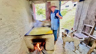 TORRANDO FARINHA DE MILHO A MODA ANTIGA  ORELHAS DE PADRE  ALIMENTAÇÃO NATURAL [upl. by Croft]