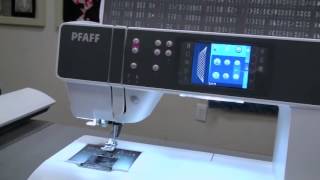 Pfaff Creative 30 Naaimachine [upl. by Ekralc339]