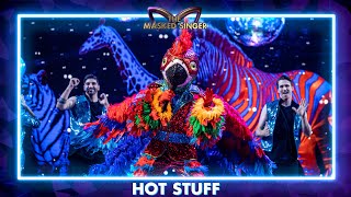 Papegaai  ‘Hot Stuff’  Aflevering 4  The Masked Singer  VTM [upl. by Bean]