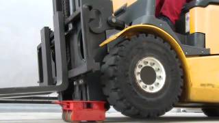 Linde E20E50 Electric Forklift Series Dual Motor Drive [upl. by Kopp]