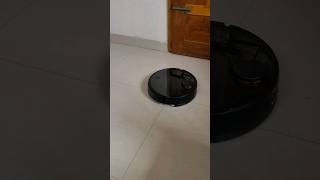 Robotic vacuum cleaner robotvacuumcleaner easycleaning bestproducts homeappliance mustwatch [upl. by Alekin]