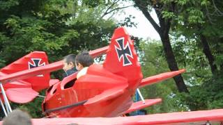 Carowinds  Snoopy vs Red Baron  8102014 [upl. by Lepine]