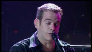 Garou  Que lamour est violent live 2004 [upl. by Talbot955]