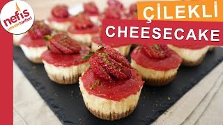 Çilekli Mini Cheesecake Tarifi  Tam Ölçü Muhteşem Lezzet  Nefis Yemek Tarifleri [upl. by Noyr]