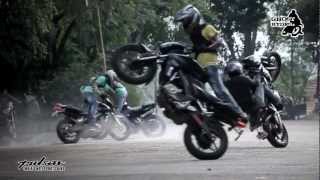 Ns 200 Stoppie Sameer rider 07 Please subscribe [upl. by Jabon97]