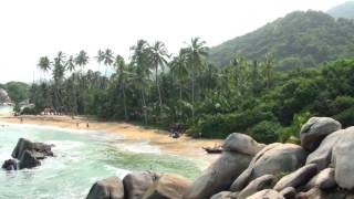 COLOMBIE  ROBINSON CRUSOE au Parc de Tayrona 1 [upl. by Onibag870]