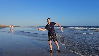 Freestyle Dance in Beach  Looking for Me  Paul Woolford Diplo amp Kareen Lomax [upl. by Ecienal]