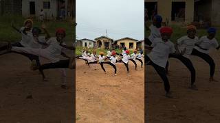 🔥Defe Defe  African Girl Give Praise shortsafrica dance dancer africadance shortsviral Ghana [upl. by Bergh385]