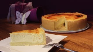 bester Käsekuchen  Sallys Classics  Sallys Welt [upl. by Vharat]