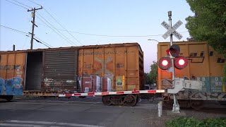 Malfunctioning Lights UP 1527 Folsom Turn Local E St Railroad Crossing West Sacramento CA [upl. by Aziaf]