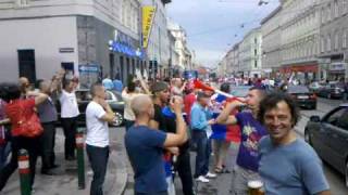 Ottakringer Straße Wien nach dem Spiel Deutschland vs Serbien  WM 2010 [upl. by Ardelle733]