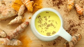 Haldi Ka Doodh warme melk met kurkuma [upl. by Kerrie]