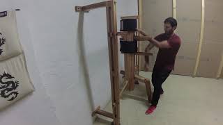 Una sequenza base allUomo di legno  Wing Chun [upl. by Ahsiet]