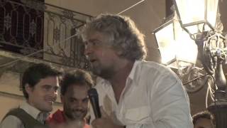 GRILLO E SGARBI A CEFALU 22102012 [upl. by Hsepid20]