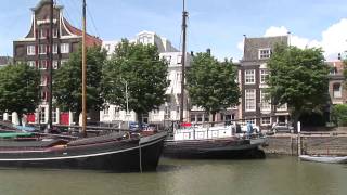 Dordrecht de oude binnenstad klassieke schepen [upl. by Annenn180]