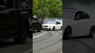 SEGURA AS GRAVAÇÕES COM AS BMW bmw bmwmotorrad bmwm difficult drift drifting carros [upl. by Atnwahs]