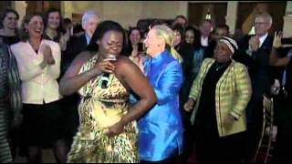 Raw Video Clinton Dances in Johannesburg [upl. by Beata]