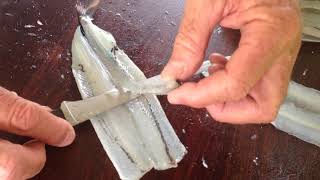 Garfish Butterfly Filleting [upl. by Rodoeht]